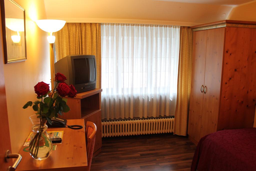 Hotel Gasthof Zur Post 뮌헨 외부 사진