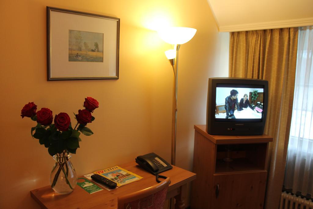 Hotel Gasthof Zur Post 뮌헨 외부 사진